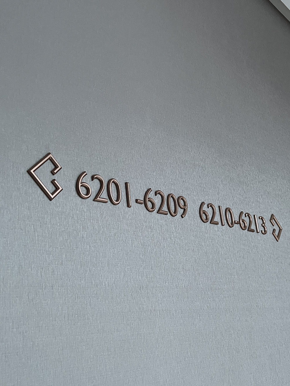 客房內(nèi)部房號指示牌